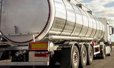 GHID PRIVIND SECURITATEA TRANSPORTULUI RUTIER DE MĂRFURI PERICULOASE